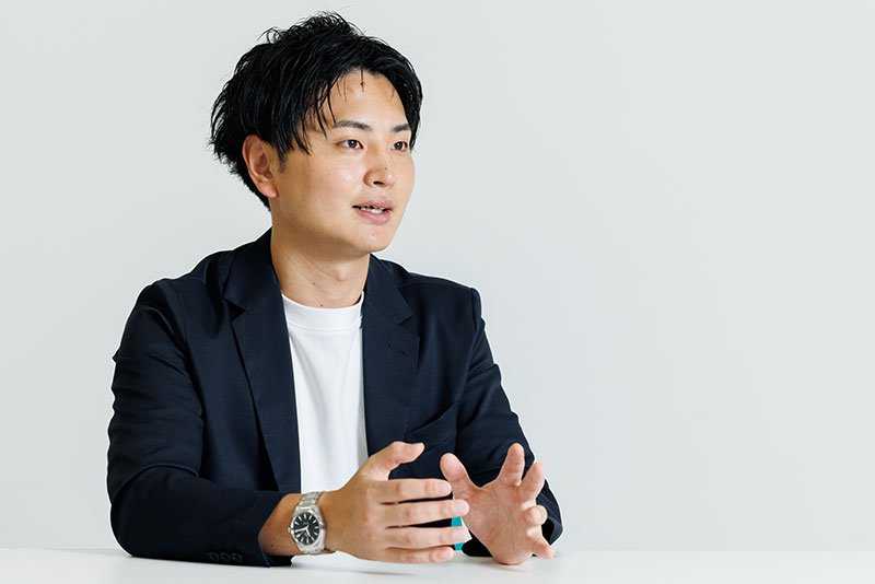 インタビューの様子1